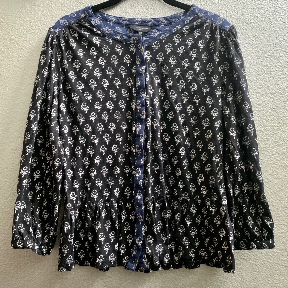 Lucky Brand floral medium blouse